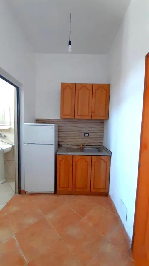 Vila Flamuri Golem (Tirana) Exterior foto